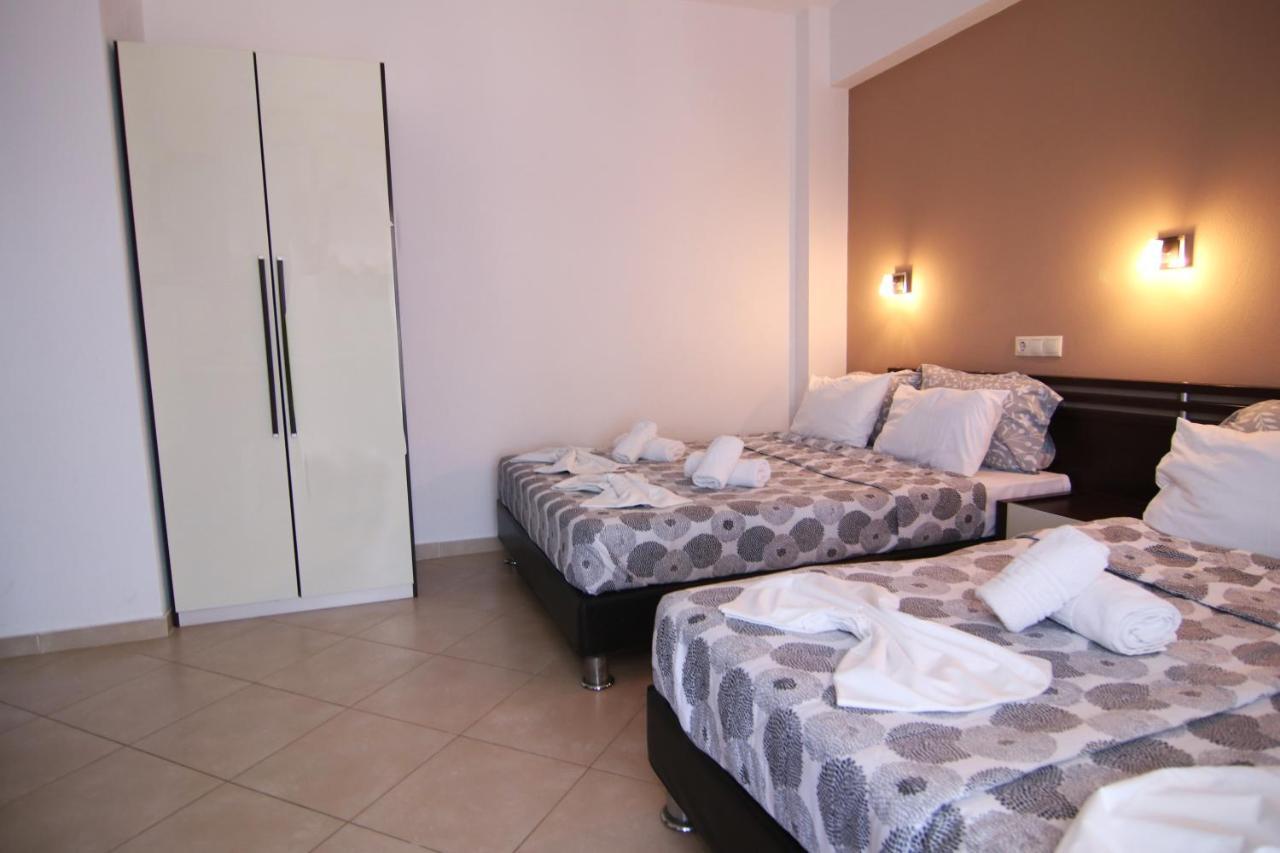 Klepsidra Rooms Лептокарія Екстер'єр фото
